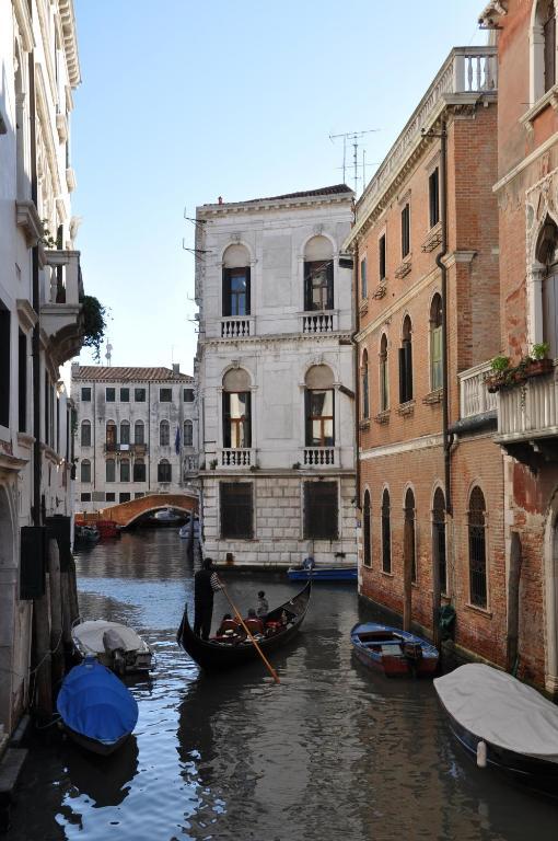Casa Dei Pittori Venice Apartments Exterior photo